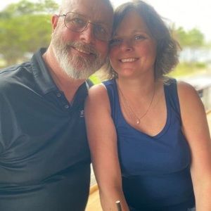 Meet your Posher, Laurie